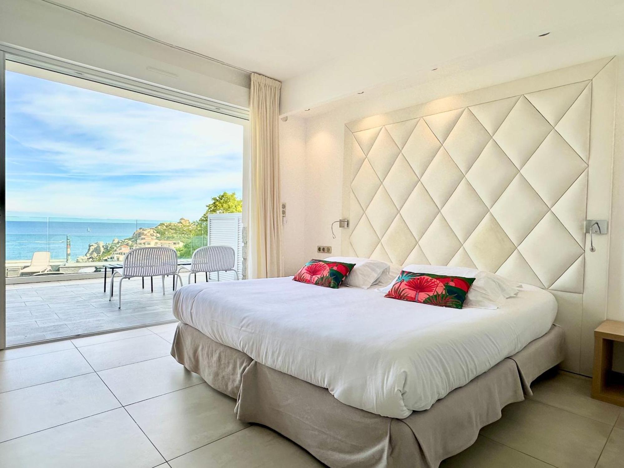 Hotel Villa R กาลวี ภายนอก รูปภาพ
