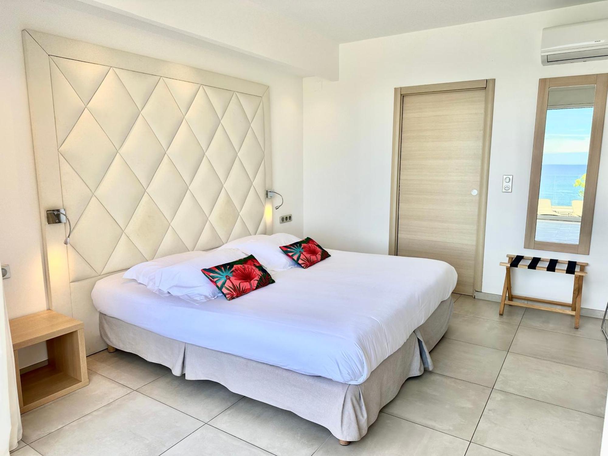 Hotel Villa R กาลวี ภายนอก รูปภาพ